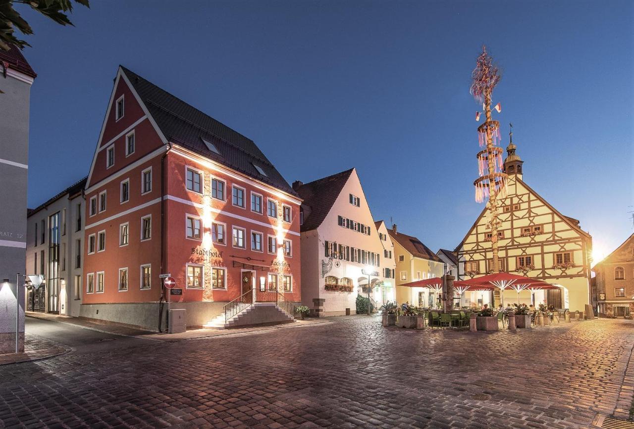 Stadthotel Kachelofen Krumbach Zewnętrze zdjęcie